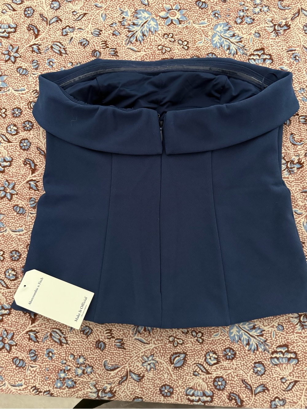 NWT Abercrombie & Fitch Bra- Free Strapless Top- Midnight Blue - Picture 8 of 9